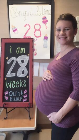 Danielle Busby Instagram - There is no denying in the love & hope I had, & have in Jesus. This memory popped upped today and brought me to tears. 
Looking back and thinking of the journey God has placed me on, is a real miracle! When doctors said I couldn’t, I chose my Faith bc I knew God was BIGGER! 
This month of March we & @graesonbee are giving back to @marchofdimes ! 
This organization helped provide us with so many resources at @thewomanshosptx when I was there to deliver the quintuplets. From helping us as parents gain knowledge of what life will be like for babies in NICU, to also having educational playtime activities for big sister Blayke to see what she would expect when she were to see your 5 sisters in the NICU and not be scared. It’s an overwhelming phase of life, when one has to go through the NICU or have premature babies. You can’t do it alone! 💖 reach out for help XOXO
#nicumom #quintuplets #itsabuzzworld #marchofdimes #thewomanshospitaloftexas