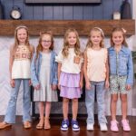 Danielle Busby Instagram - ☕️Early morning today with the start of our new school year! Quints start 3rd grade and Blayke starts 7th grade! All my baby girls are just growing up so fast 🥹. Praying for a safe and smooth new year! 🥰 #itsabuzzworld #outdaughtered #firstdayofschool