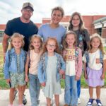Danielle Busby Instagram - ☕️Early morning today with the start of our new school year! Quints start 3rd grade and Blayke starts 7th grade! All my baby girls are just growing up so fast 🥹. Praying for a safe and smooth new year! 🥰 #itsabuzzworld #outdaughtered #firstdayofschool