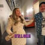 Danielle Fishel Instagram - Fangirled over @realcoleworld. Can you blame me? Video by: @alzonamediagroup