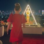 Danielle Savre Instagram - #oscar party fun! I will never not cry while watching 😭 congrats to all the winners 💕