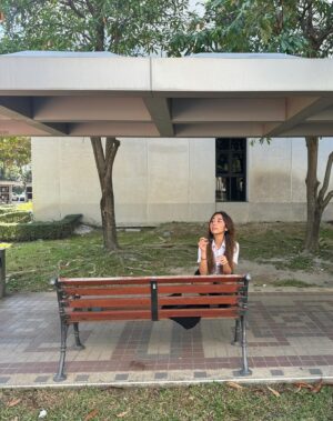 Danupha Khanatheerakul Instagram - เราปีสี่ เธอปีไร
