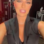 Daria Berenato Instagram - I’m backkk….