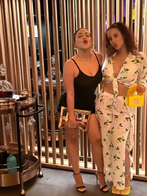 Dascha Polanco Instagram - When life gives you lemons you can go make juice but I rather show out … yellow mellow. #ismellgood @carolnunez__  #bestie 💛 #imgonnarockmyfriz