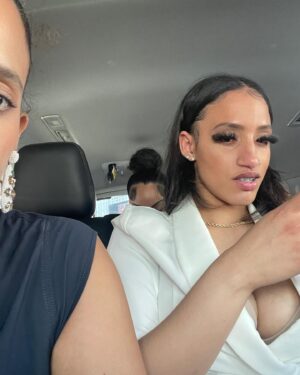 Dascha Polanco Instagram - As a Mother I had no idea what I was doing or if I was setting the “right example”. I can’t take credit for the work you have done and will continue to do on your own. My Independent Queen,  My first born only 2lbs barely making it … And look at you  know making it happen ! Proud of your resilience, determination, your heart and looking fly always.  I Love You @princess.sany_  #ismellgood  #collegegrad