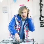 David Guetta Instagram - 🤔🤔🤔 When did you start listening to my music?