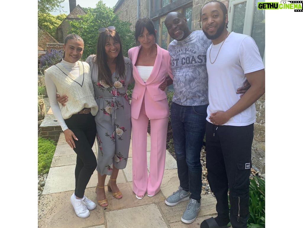 Davina McCall Instagram - 🥹🥹 These people ❤️❤️❤️❤️ .. I ❤️ them SO much 💔💔 Such a tough decision for the kids ??! Thank u Clayton and Caroline , ( always thought you’d make quite a good couple actually) Christian and Karli .. for looking after each other , and being u ❤️ See u later for more !! #MyMumYourDad #MyMumYourDadUK