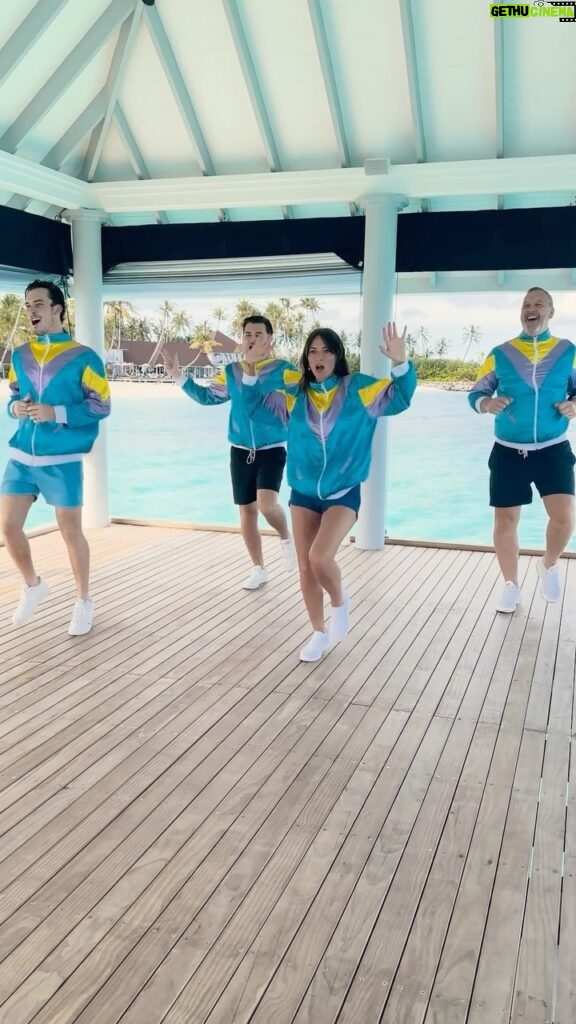 Davina McCall Instagram - #ad had to take @thefamileighx to a TUI BLUE dance class....this was actually hilarious 😆 💃 there are so many activities on their schedule (u can book them all on the app or with your TUI BLUE guide manager) 🙌 so great for family bonding and keeping fit x @tuiuk