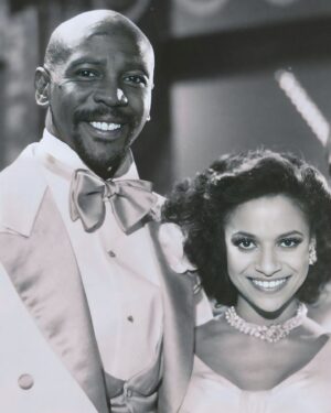 Debbie Allen Instagram - LOU LOU LOU!!! Thank you for the love and inspiration. We will always speak your name with great Pride and Respect 🥲❤️👏🏼👏🏼👏🏼 #LouGossettJr