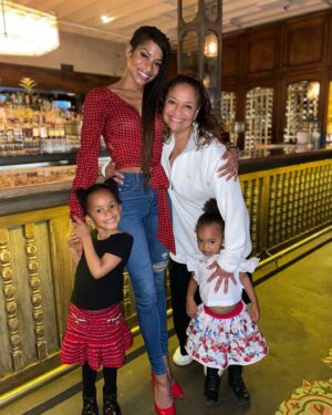 Debbie Allen Instagram - Happy Birthday to My Earlybird
@VivieNixie! 💋❤️ Our Family needed this celebration. 🙏🏼🥲