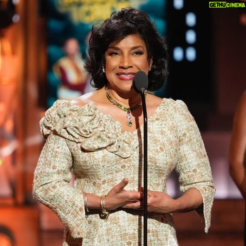 Debbie Allen Instagram - Bravo Lish on Another Great Performance and Win!!! We are all so proud! Especially Mommy! 💋👏🏼❤️💋❤️👏🏼 (Photos by Evan Agostini/Invision/AP, Charles Sykes / Associated Press, Emilio Madrid for Broadway.com)