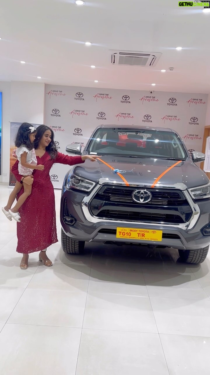 Deepthi Sunaina Instagram - My first vehicle ❤️✨🧿 Thank you for this precious gift❤️🫂@pra_deepreddy7754 and daddy🥺❤️ Thanks for existing and I love you. #deepthisunaina #hilux #toyotahilux