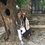 Demet Akbağ Instagram – Bademli köyünün en yaşlısı bu badem ağacı muhteşem🙏  @goncavuslateri  #hedefimsensin