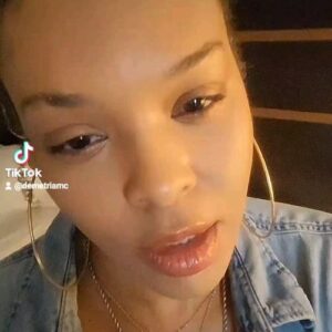 Demetria McKinney Instagram - It's complicated 😜