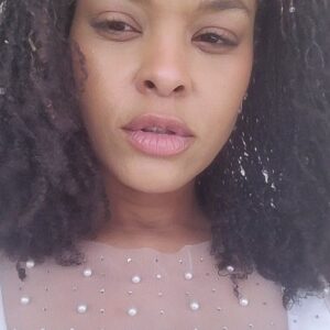 Demetria McKinney Instagram - Headed #outside to get some #sun on this #body  while in #miami. 😍 
#ilovemylife #live #love  #behappy