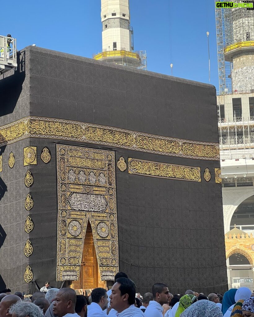 Denira Wiraguna Instagram - 🕋 Mashaallah