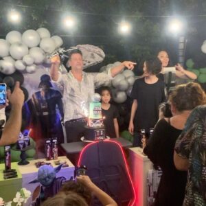 Denise Dumas Instagram - Felices 50 José María, amigo de mi alma!!!!!! Gran fiesta !!! Nos divertimos mucho!!!! @soylistortiok