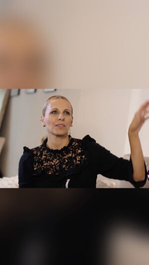 Denise Dumas Instagram - Denise Dumas en “SIN VUELTAS” habló sobre las exigencias en el mundo de la moda.

Entrevista completa en YouTube. Link en bio✨