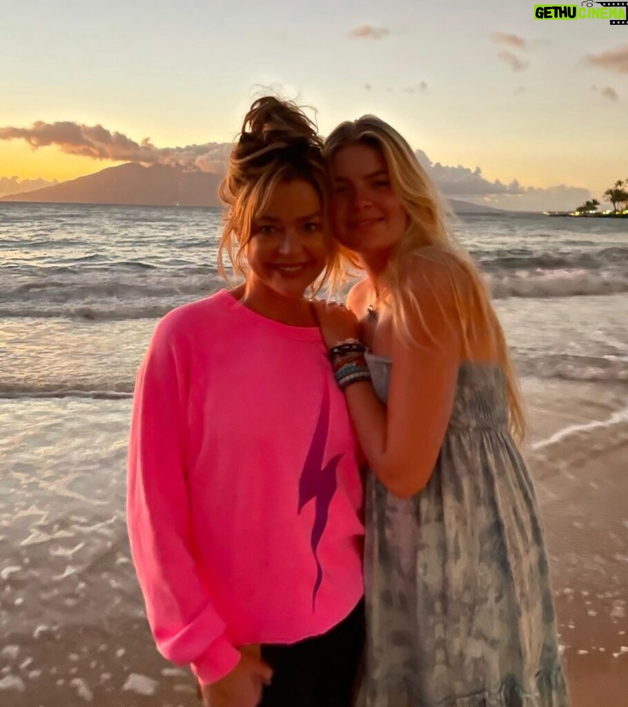 Denise Richards Instagram - Happy 18th Birthday my Lola girl! I can’t believe you’re 18… it went by so fast..I’m so proud of you & you are amazing & beautiful & I love your heart so much. You’re beginning a new chapter & the best is yet to come. I love you so much & so happy you’re celebrating at your favorite place ever🌴. I love you Lo… Happy Birthday 🎂