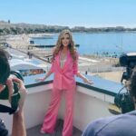 Denise Richards Instagram - My heart is so full! Thank you so much @canneseries for an incredible week and to all the lovely fans, journalists & photographers for being so unbelievably kind & supportive. thank you @robertgillings for your vision & passion not only with the series but with this amazing week. @janeowenpr you worked your tushy off taking care of us, i know it wasn’t easy ficilitating everything!! @jillfritzopr as always, thank you so much. My hubby @aaronwilliamcameron thank you for coming with me & supporting me & our show 💕@canneseries thank you again for having the @officialpaperempire family🙏🏻❤️✨