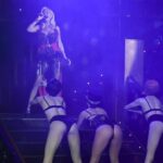 Denise Van Outen Instagram - @proudcabaret @proud.city SATURDAY 3RD AUGUST burlesque cabaret show (over 18s only) Due to demand the venue have a second release of tickets . Link in bio 👠💋 - dinner & show #burlesque #allstars