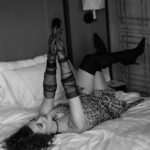 Deniz Işın Instagram - Wake up alone & dressed.