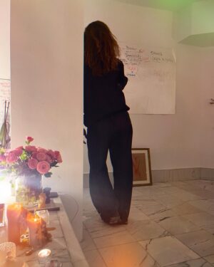 Derya Şensoy Instagram - ocak güzel başladı. iyiyiz iyi 🤫🧿🗝️🪬🔮