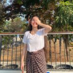 Devina Aureel Instagram - Rahasia cantik alami hanya dengan menghirup polusi, rasakan sendiri khasiatnya hingga batuk uhuk setiap pagi