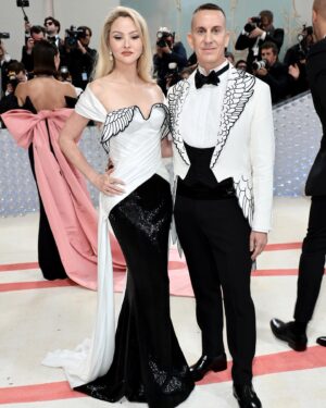 Devon Aoki Instagram - Met Gala 2023. Thank you for an incredible evening @voguemagazine and Anna Wintour and for honoring Karl Lagerfeld beautifully. Thank you @jeremyscott Your design to honor Karl is breathtaking!! I loved spending the evening with you! You are extraordinary!! 💫 
 
Thank you @MetMuseum and @voguemagazine for celebrating the life of Karl Lagerfeld, a man who meant so much to all of us. Karl truly transformed this world with his unique ability to communicate beauty and art across time and culture. Karl dedicated every hour of his life to dazzling the world with remarkable creativity, invention and total freedom of expression. His ideas were unforgettable and challenged convention. He was a visionary that will never be forgotten. Please go see the exhibition Karl Lagerfeld: A Line of Beauty
May 5th - July 16th, 2023
Upcoming at The Met Fifth Avenue, Gallery 899 that opens May 6th to July 16th. 

A massive thank you to my team for helping to get me red carpet ready!  A girls TEAM is everything 💗 I am so grateful. The best partner @jbailey13b best management @itsdrewhunter Sensational glam:
@hungvanngo assisted by @tsuyo_sekimoto skin-prep @fabricioormonde hair maestro @petergrayhair color @hair_colorbydavidadams asst @mariel_therese_hair_ @alexandra.easihairpro
Stylist @meghanstimac @carson_stannard @gismondi1754 @nailsbymei 
Pictures @gettyentertainment
Gown @jeremyscott @pabloolea @juliana.shyu expert tailoring @laurabasci