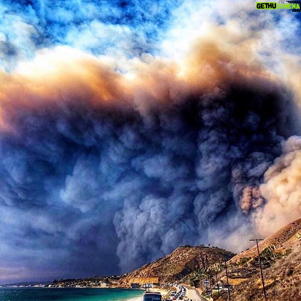 Devon Aoki Instagram - Thank you to the @americanredcross for providing hope and comfort to residents impacted by the devastating #Woolseyfire and #Campfire and to our First Responders @losangelesfiredepartment on the front lines! If you are interested in supporting disaster relief efforts please click the link in my bio. Sorry link working now