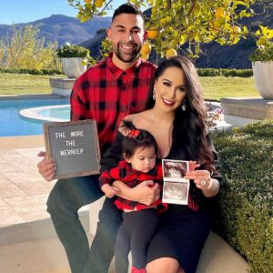 Dhar Mann Instagram - This Holiday @laurag_143 and I are so excited to announce Santa isn’t the only one coming to town 🎁👶🏻 With God’s blessings @ella.rose is soon going to be a big sister! We can’t wait to meet you Baby #2, est. June, 2021 🙏🏽❤️