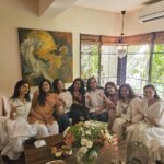 Dia Mirza Instagram - I want to see you win ✨🐯 @azmishabana18 @konkona @divyadutta25 @urmilamatondkarofficial @sandymridul @tannishtha_c @therichachadha Missed you @tanviazmiofficial @balanvidya @shahanagoswami ❤️