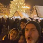 Diana Bolocco Instagram - Que tengan un gran 2024!!!!! Muy feliz año nuevo!!!! Y muchísimas gracias por querernos y respetarnos como familia… los queremos mucho!!! ❤️❤️❤️ #FelizAñoNuevo #HappyNewYear #Praga