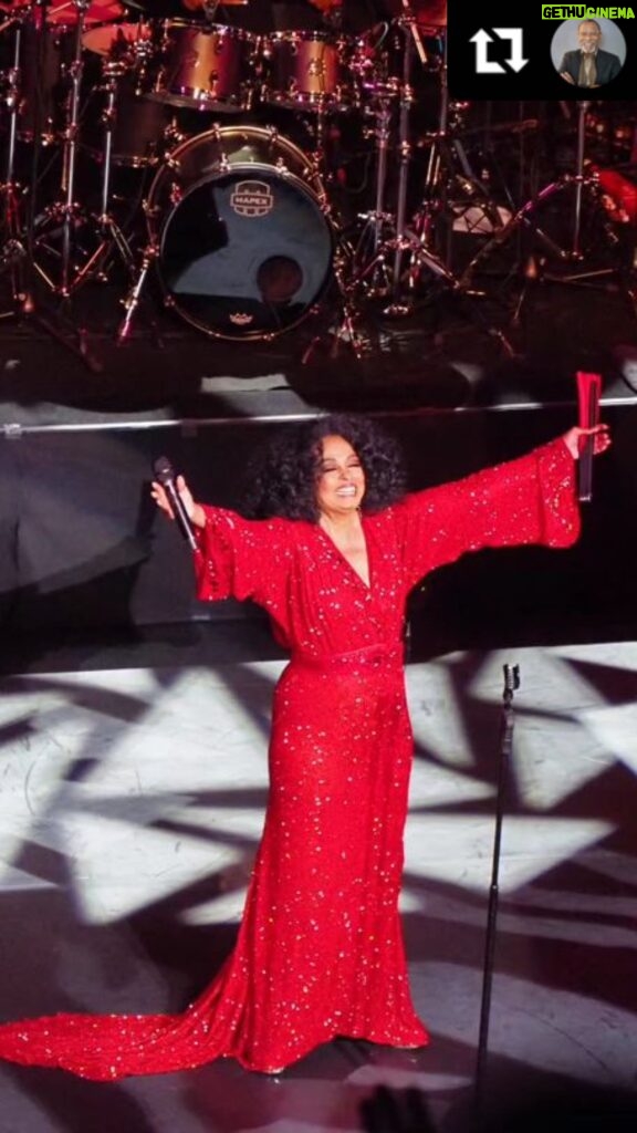 Diana Ross Instagram - My favorite part about the show at @operformingarts was reaching out to all of you in the audience while you reached out to me. We made a beautiful connection that I felt in my heart. What a lovely moment. What a special night ♥️ #dianaross #themusiclegacytour #dianarossthankyou