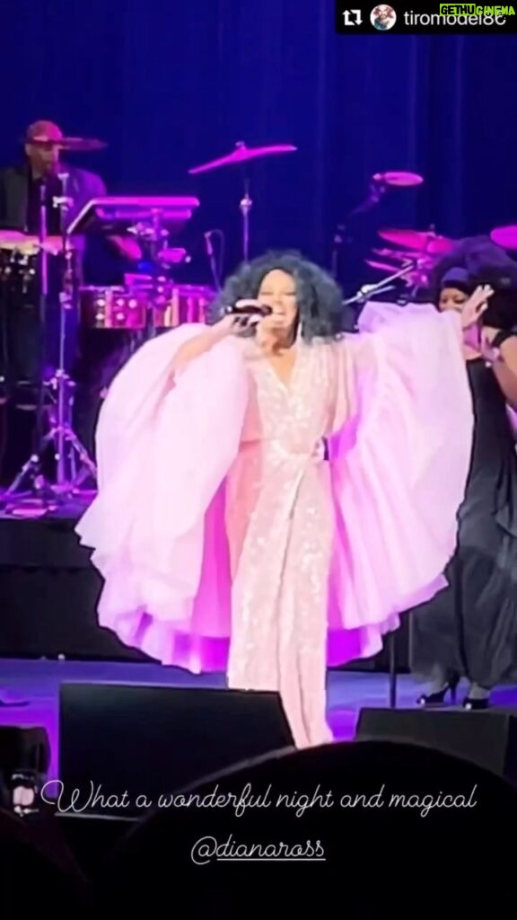 Diana Ross Instagram - Another magical night creating beautiful memories with you…. thank you to everyone who came to see me in Milwaukee at the @mhltheatre. I’ll always cherish our moments together. #DianaRoss #TheMusicLegacyTour #DianaRossThankYou