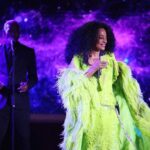 Diana Ross Instagram – On the road again, GRAB The FANTASY 💚
Florida audiences are amazing!

image: @worldredeye