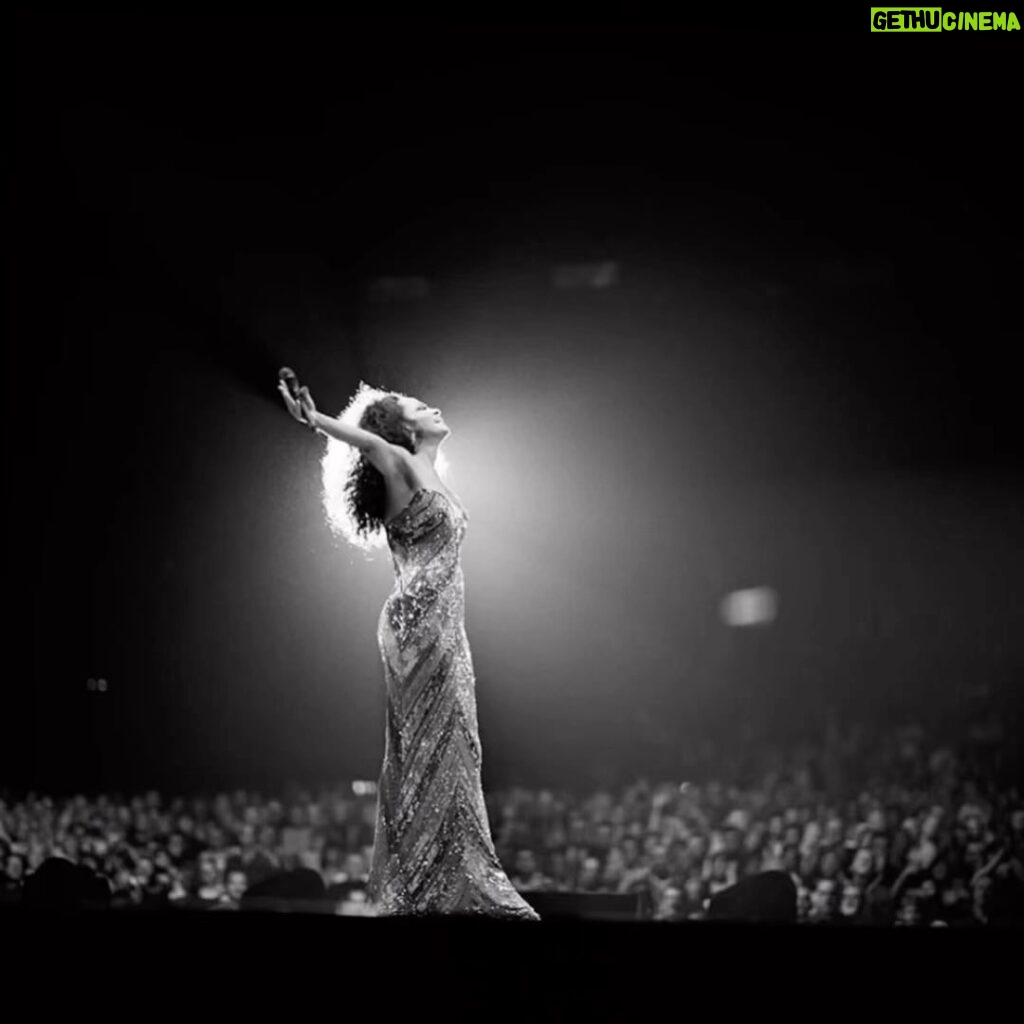 Diana Ross Instagram - I am so looking forward to seeing all of the beautiful faces and feeling the love “in the city that never sleeps.” Tickets are now available for my show at @radiocitymusichall on June 29th. Link in bio. 🎵: Singing “New York State of Mind” at @radiocitymusichall, 1984 #dianaross #themusiclegacytour #dianarossthankyou #newyorkstateofmind