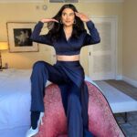 Diane Guerrero Instagram - Press Day 2. @encantomovie Nov 24! My glam tho 😭! Wearing: @bajaeast @rogervivier @cultgaia Styled @itsamandalim MUA: @jey_ventura Hair: @mashyourhair Nails: @jennpaintt