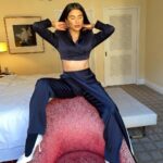 Diane Guerrero Instagram - Press Day 2. @encantomovie Nov 24! My glam tho 😭! Wearing: @bajaeast @rogervivier @cultgaia Styled @itsamandalim MUA: @jey_ventura Hair: @mashyourhair Nails: @jennpaintt