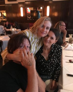 Diane Kruger Instagram - Happy birthday to the one and only @tizzielisch ❤️❤️ we love you 🥰