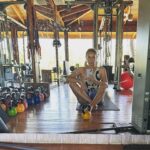 Diane Kruger Instagram - Nothing better than having that hour to get back into your body 🌈
