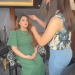 Diane Medina Instagram - Shoot for Behind the Scenes with @asistioynna 💖 Thank you ynns! I had so much fun!! @iamgladysreyes @nicole_donesa @herrasmarkangeloofficial @charissetinionp @anykkaasistio @alyanaasistio Make up by @makeupbycathlibunao