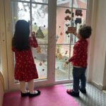 Didem Balçın Instagram - Hoş geldin yeni yıl… Ve iyi ki bittin 2023.. Hayatımda olduklarına şükrettiğim tüm sevdiklerime ve Herkese sağlık, barış ve huzur dolu bir yıl diliyorum. Ve canım @ozlemkunduraci Nın bir sözüyle yeni yıla giriş yapıyorum “Herkesi 2024 e götüremem , bazılarını 2023 te bırakıyorum”😂😂