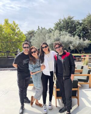 Didem Balçın Instagram - Bu mutluluğun havayla ne ilgisi var? Böyle olduğumuz için bahar☺️❤️🧿