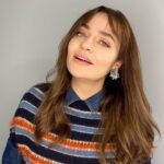 Didem Balçın Instagram - Çünkü kafanı böyle yan yatırınca saçlar daha uzun gözüküyor 🤣❤️