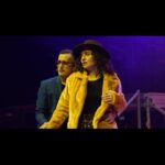 Didem Balçın Instagram - Hey seyirci… Seviyorum sizi.. Sayenizde huzur buluyor, mesleğime doyuyor ve mutlu oluyorum. Benim kadar sizinde gününüz. O zaman kutlu olsun Tiyatro günümüz. Son olarak; Tiyatro iyidir, unutmayın. Görüşmek üzere hoşçakalın 🤪❤️