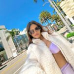 Dimpi Sanghvi Instagram - Living that Beverly Hills Barbie life 💜 #dimpitraveldiaries #dimpisanghvi #losangeles #california