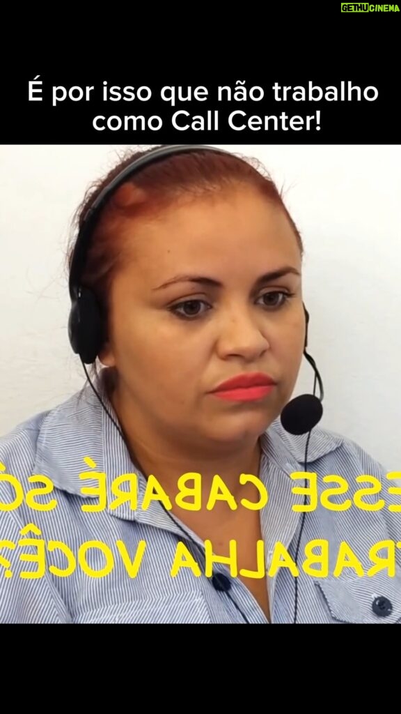 Dinah Moraes Instagram - Situações de Call Center! #humor #humorbrasil