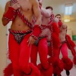 Dita Von Teese Instagram - Following in the feathered bootsteps of the #jubilee #lasvegas #showguys @estevanvelasco @wynotriot @nycbuns @moss21 are ready to hit the stage for #ditalasvegas tonight! Glamorous #showgirl looks aside, one of my favorite moments in the original Jubilee show were these #showboy costumes, so I was determined to put them back onstage again. 🌟Showtime is 9pm @horseshoevegas Tonight, tomorrow and Sunday night! Ticketmaster.com/ditavegas