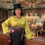 Dita Von Teese Instagram - Celebrating @huttonwilkinson at the exquisite @tonyduquettestudio #Dawnridge last night 🥂Happy birthday, #huttonwilkinson 🎂 💋